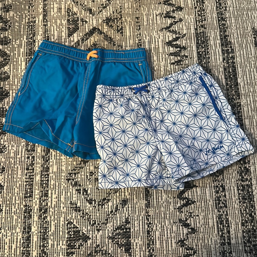 4T never worn boys swim trunks